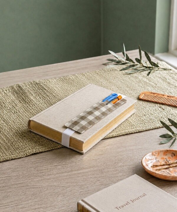 Oat, Turmeric & Sandstone Pen Case