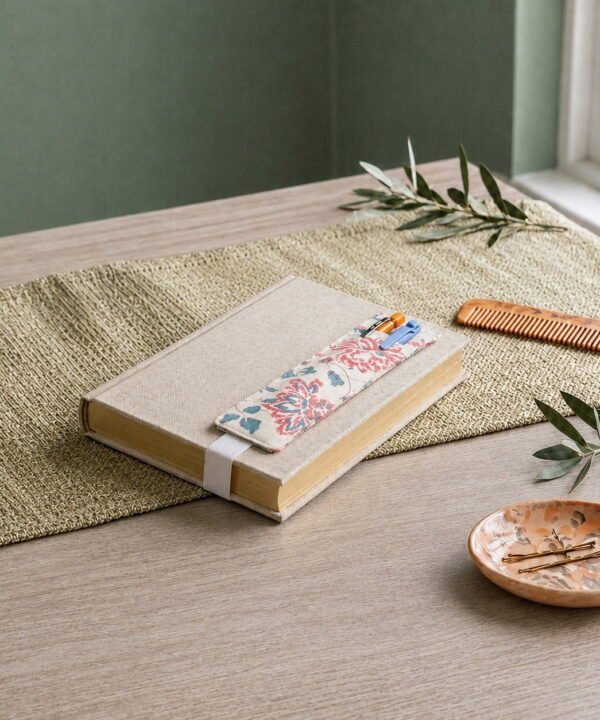 Oat, Sandstone & Terracotta Pen Case